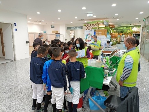 得獎繪本《魚兒不見了》環境教育宣導